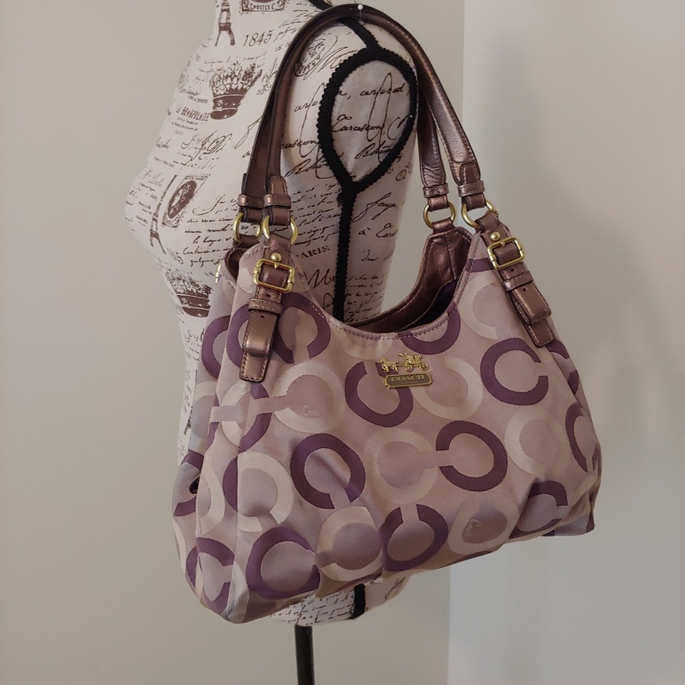Coach shoulder bag